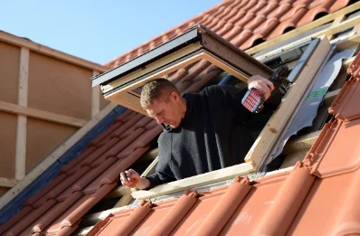 Pose de fenêtres de toit Velux à Sendets